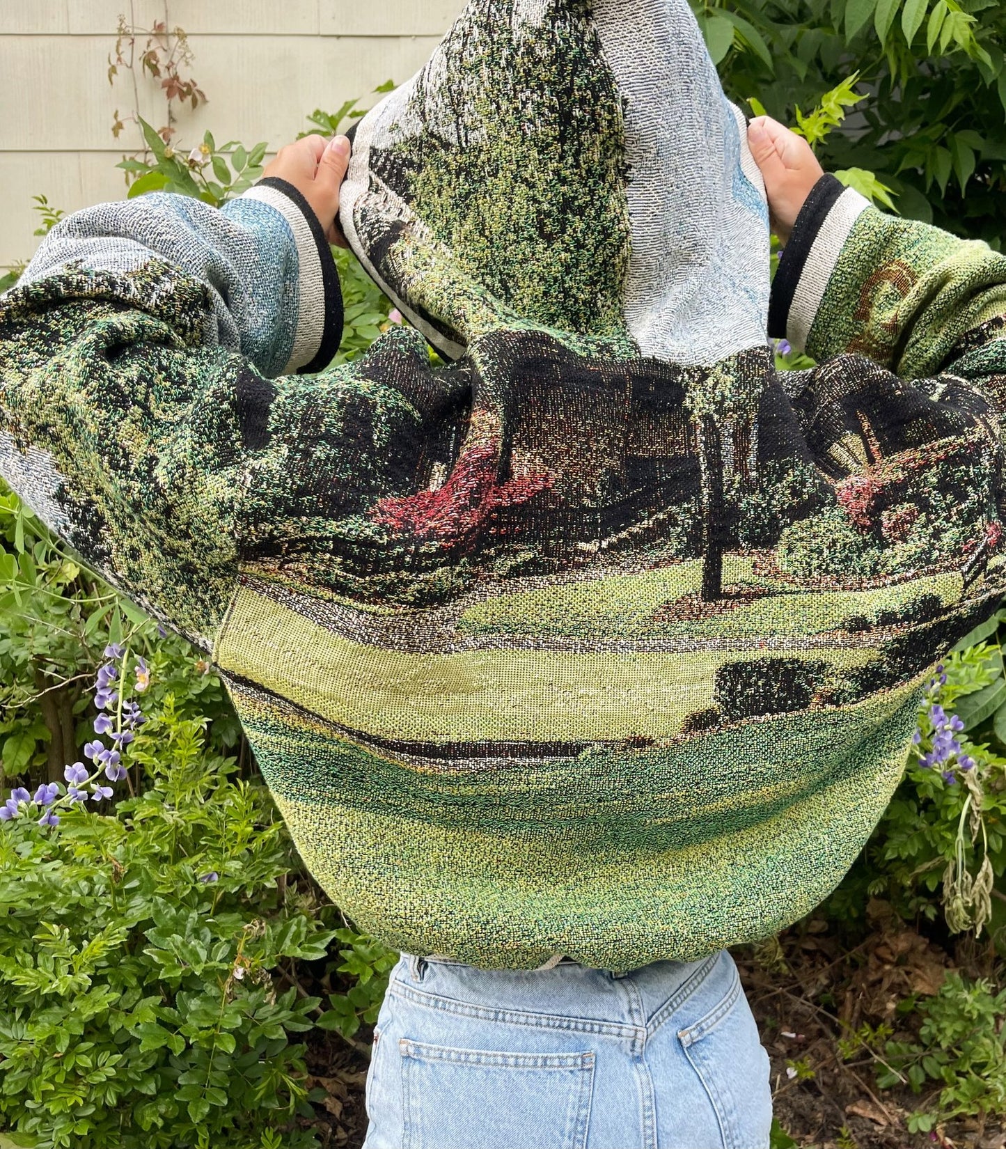 UNISEX GARDEN HOODIE